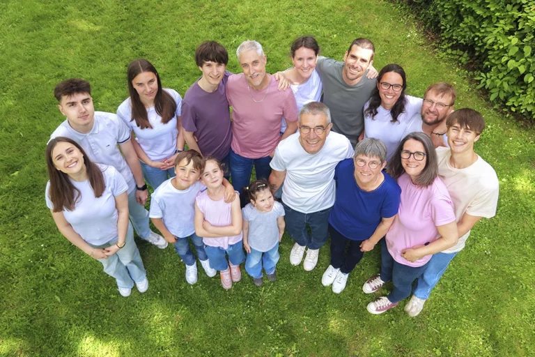 Séance photo de famille au parc Saint-Pierre à Amiens